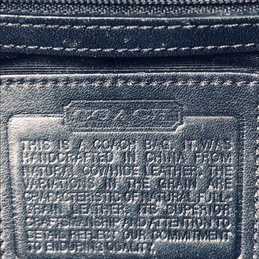 ‼️SOLD‼️ 90’s COACH PURSE IN EXCELLENT CONDITION - Picture 12 of 16